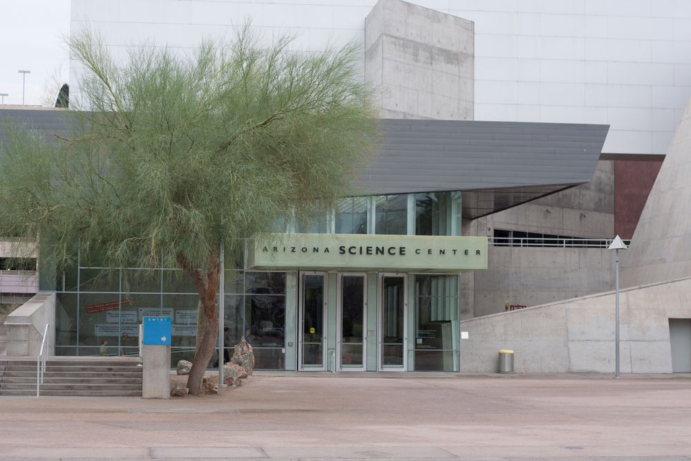 12 Best Hotels in Phoenix near Arizona Science Center
