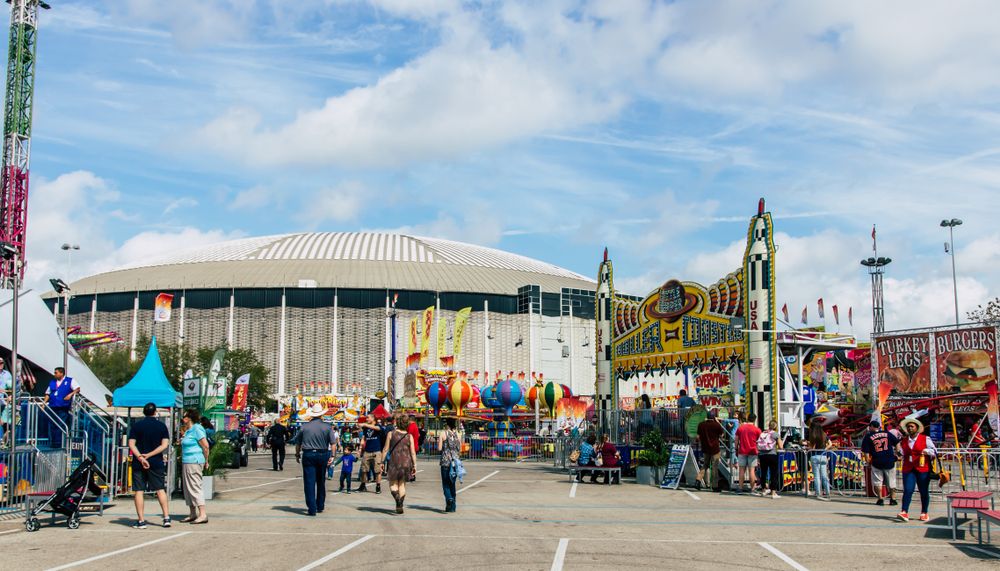14 Best Hotels near Astrodome Houston