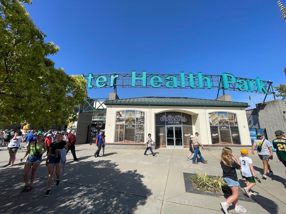 15 Best Hotels near Sacramento River Cats Stadium