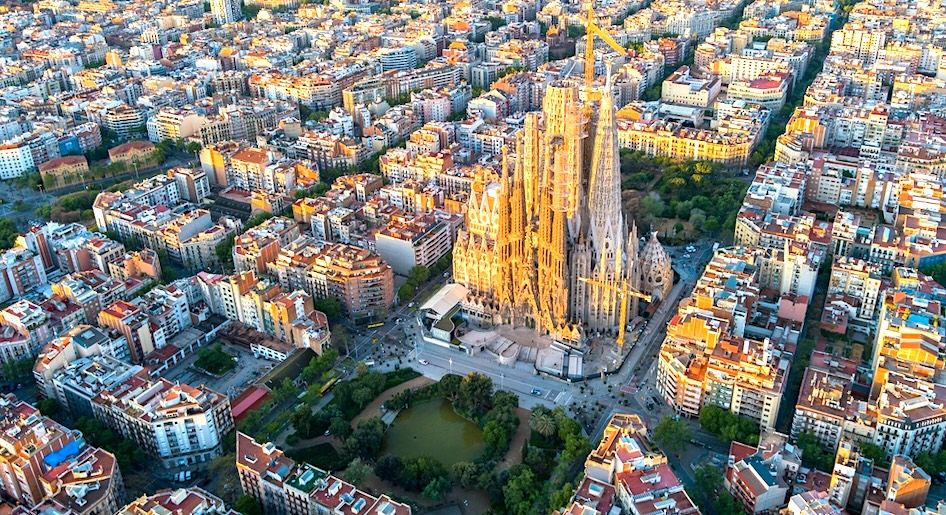 15 Best Hotels in Barcelona near La Sagrada Familia