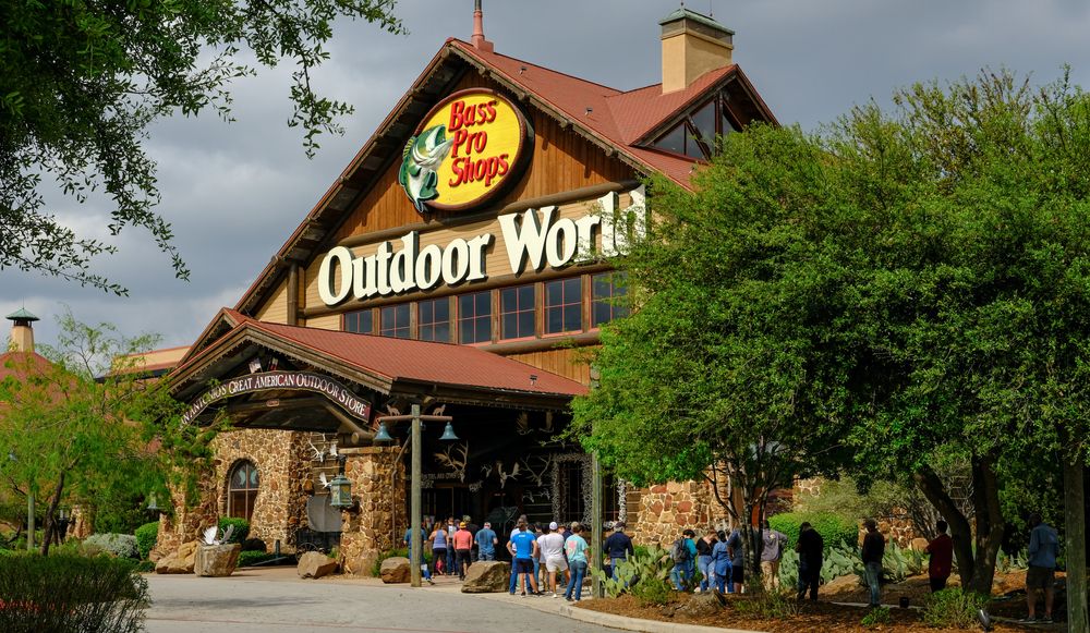 13 Top Hotels in San Antonio near Bass Pro Shop