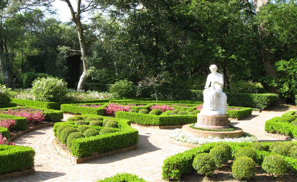 15 Best Hotels near Bayou Bend Collection and Gardens Houston