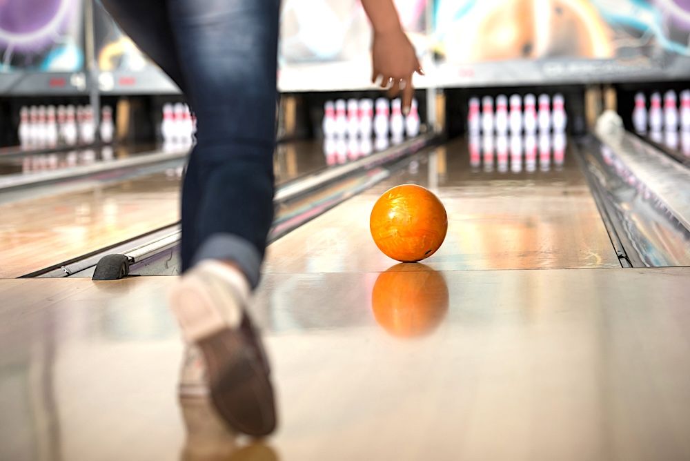 14 Top Hotels in Cincinnati near Western Bowl