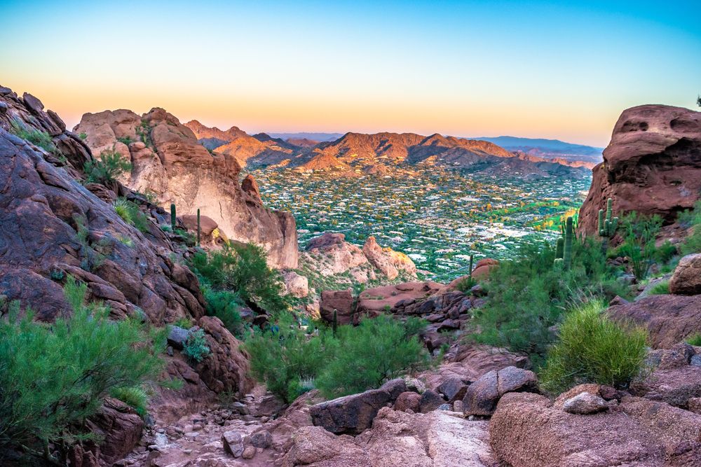 14 Best Hotels in Phoenix near Camelback Mountain