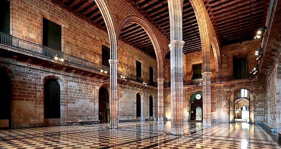15 Top Hotels in Barcelona near Casa Llotja de Mar