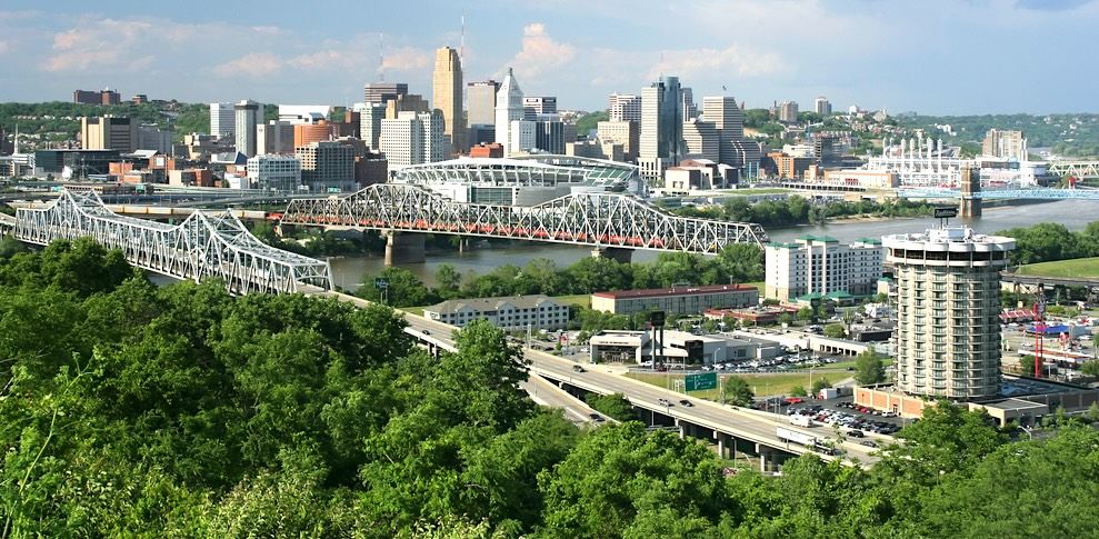 7 Best Hotels in Cincinnati near Liberty Center