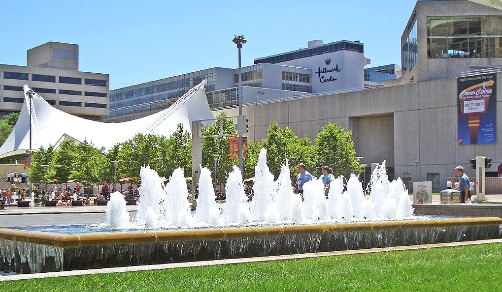 15 Best Hotels in Kansas City near Crown Center