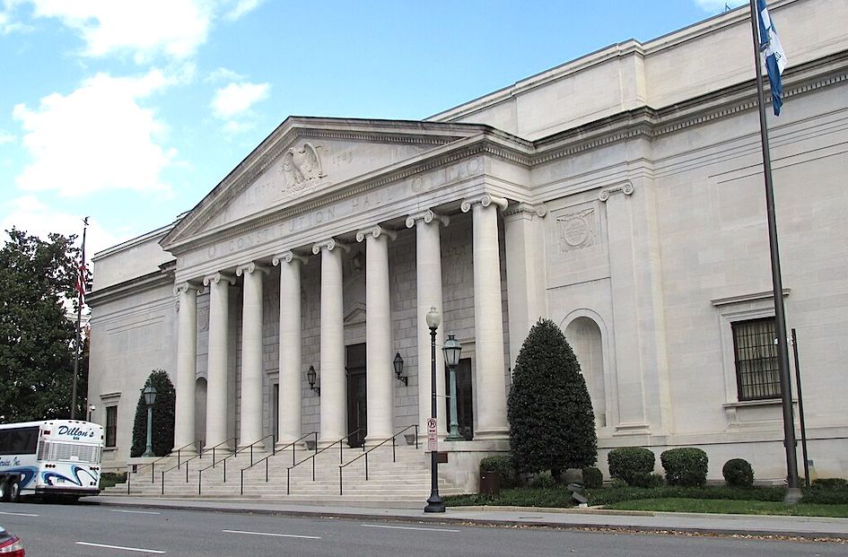 15 Top Hotels in Washington DC near DAR Constitution Hall