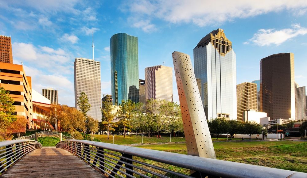 15 Best Hotels near Buffalo Bayou Park Houston