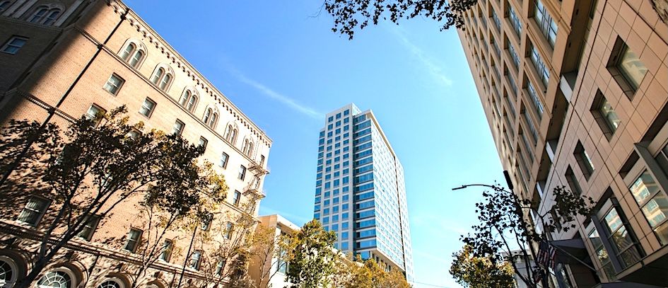 Find the best hotels near your favorite destinations Image
