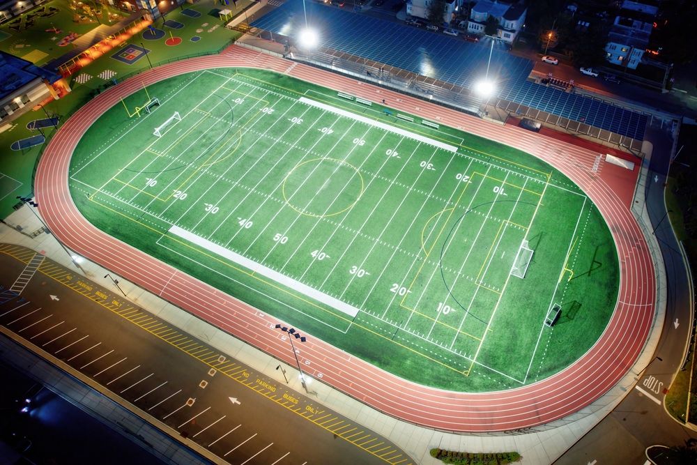 15 Best Hotels in Sacramento near Hughes Stadium