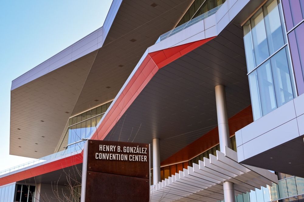 15 Top Hotels in San Antonio near Henry B Gonzalez Convention Center