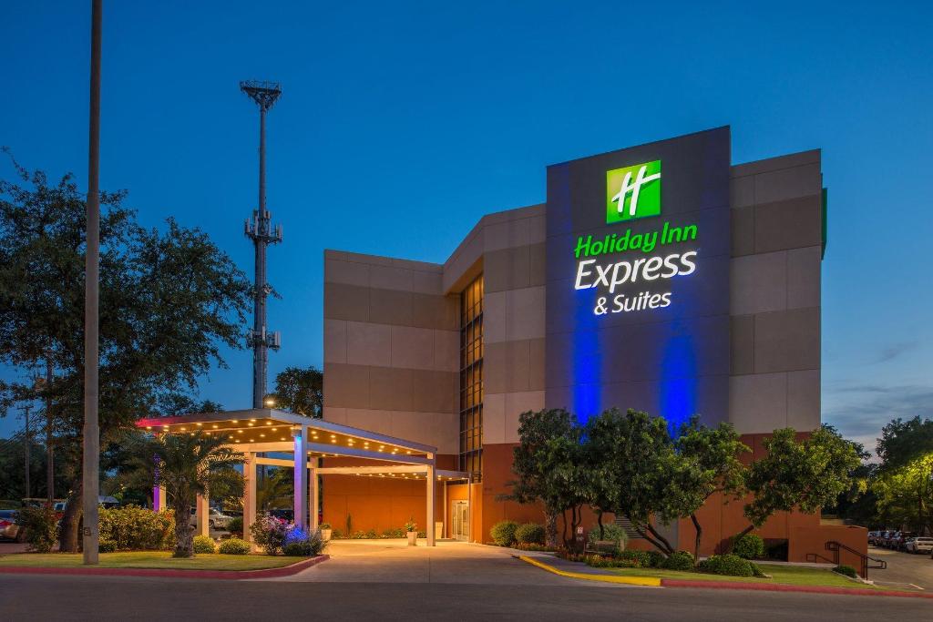 14 Best Hotels in San Antonio near Huebner Road