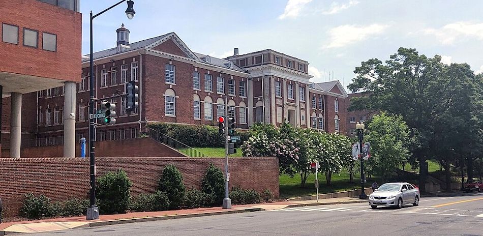 15 Best Hotels in Washington DC near Howard University