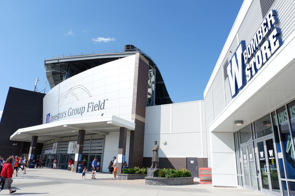 6 Best Hotels in Winnipeg near Investors Group Field