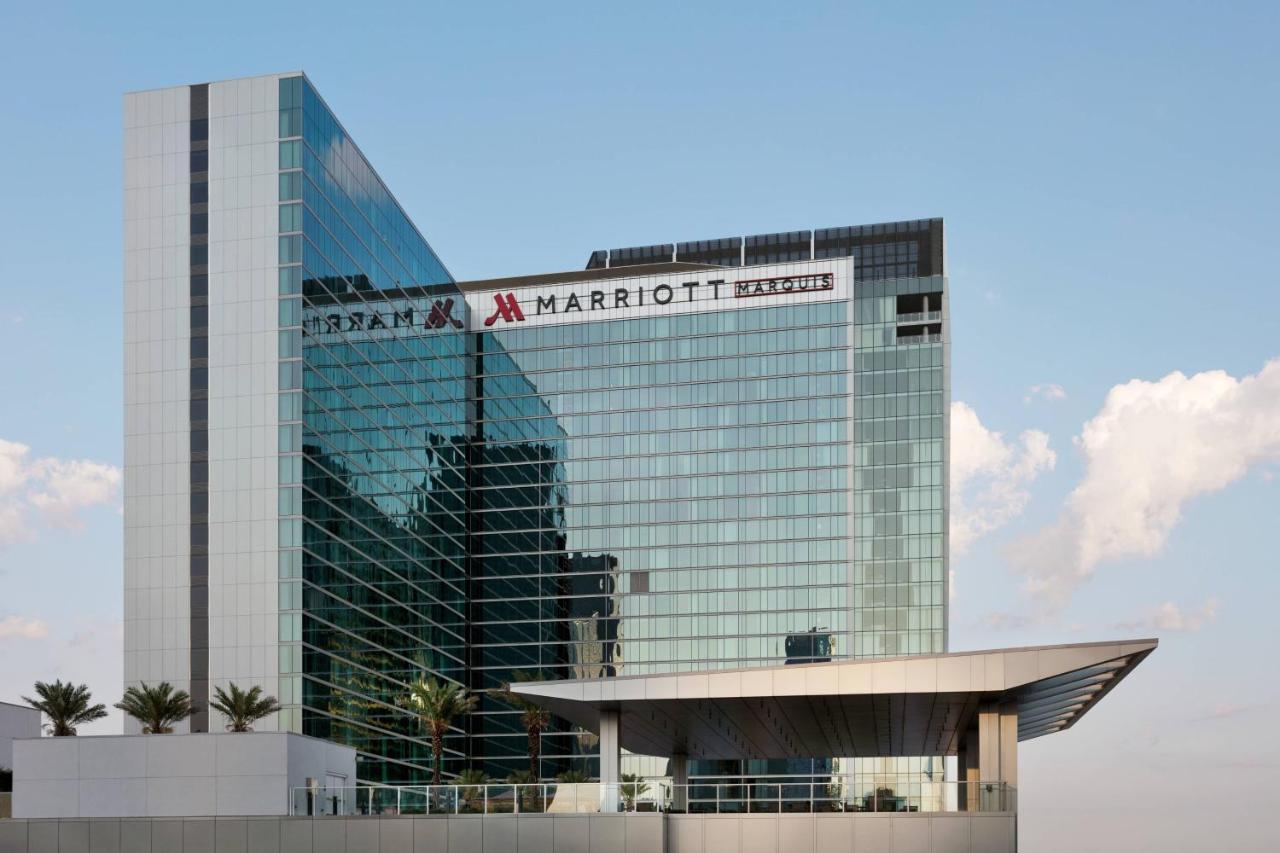 14 Best Hotels near Marriott Marquis Houston