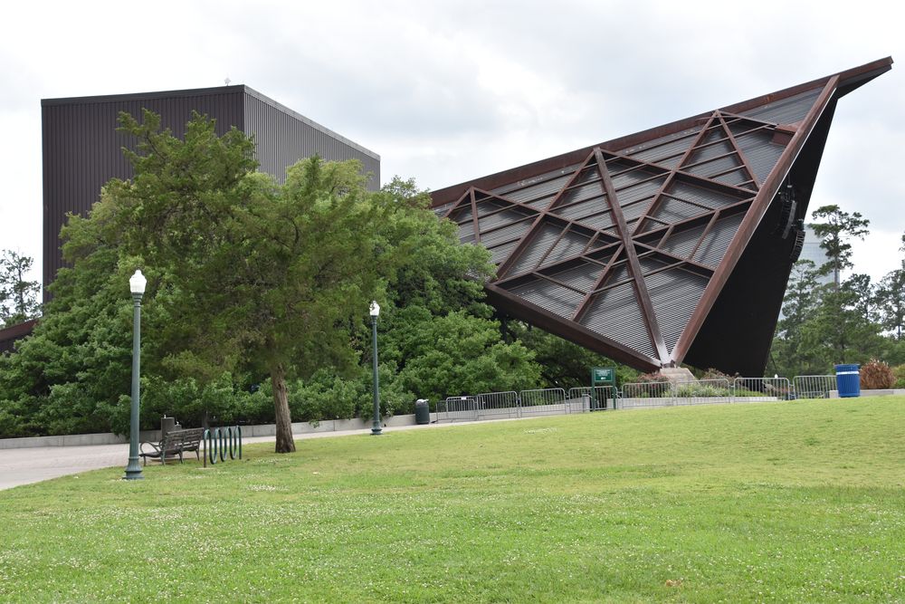 14 Best Hotels near Miller Outdoor Theatre Houston