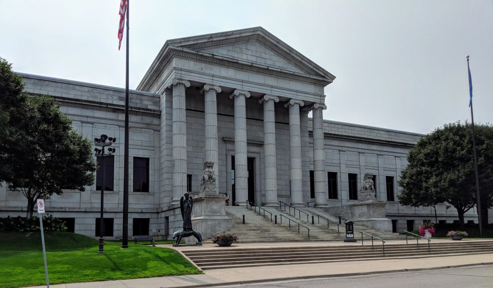 15 Top Hotels near Minneapolis Institute Of Art