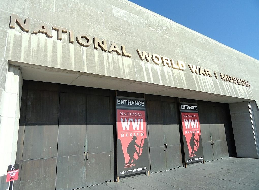 15 Best Hotels in Kansas City near WWI Museum