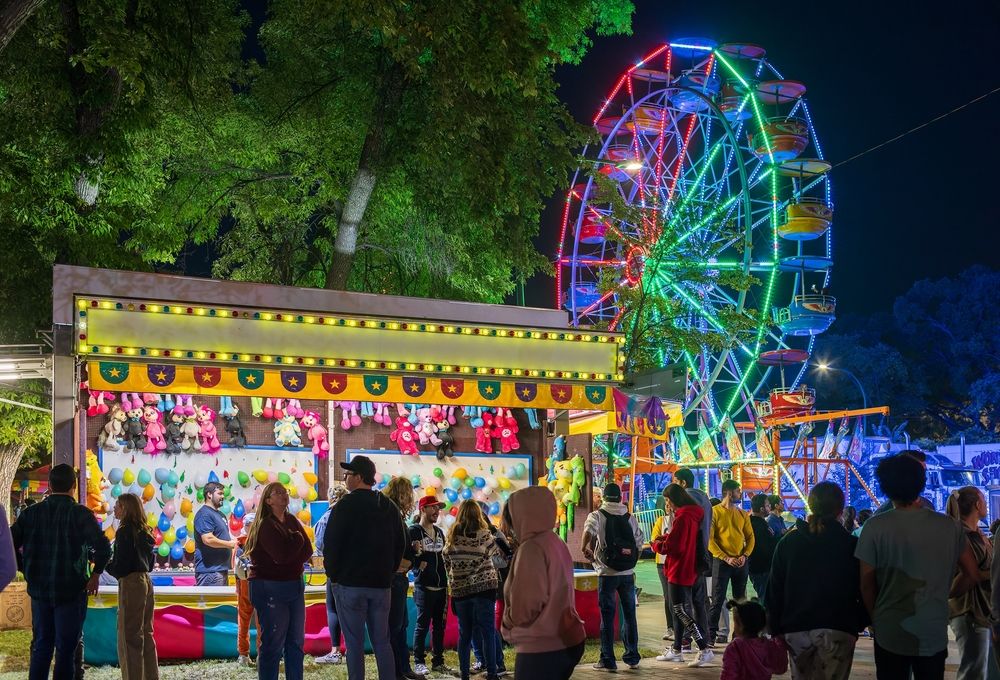 14 Best Hotels in Winnipeg near Red River Exhibition