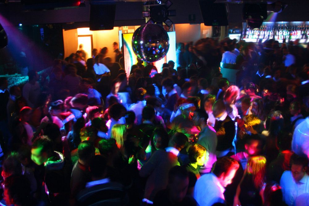 15 Best Hotels near Howl at the Moon San Antonio