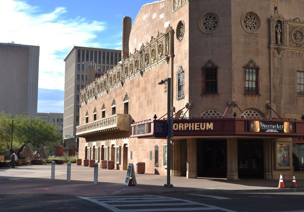 12 Top Hotels in Phoenix near Orpheum Theatre
