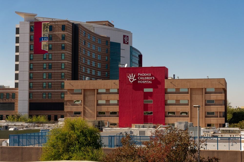 15 Best Hotels near Phoenix Children's Hospital