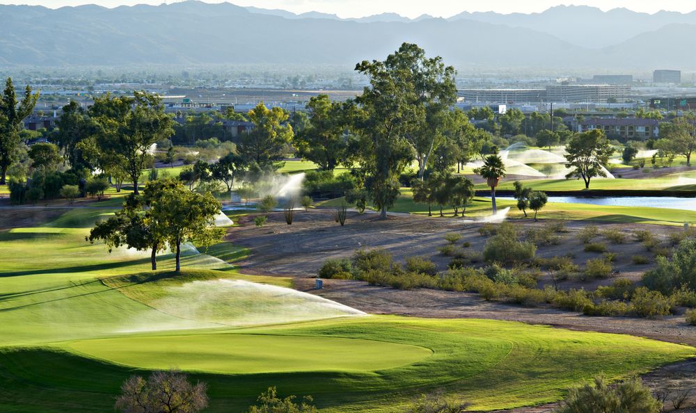 15 Best Hotels near Phoenix Country Club