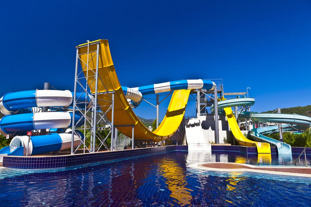 9 Top Hotels in Phoenix near Hurricane Harbor