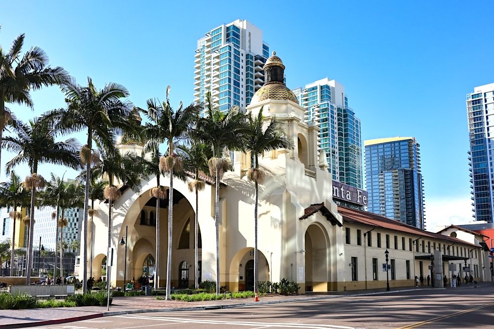 15 Best Hotels near Santa Fe Depot San Diego