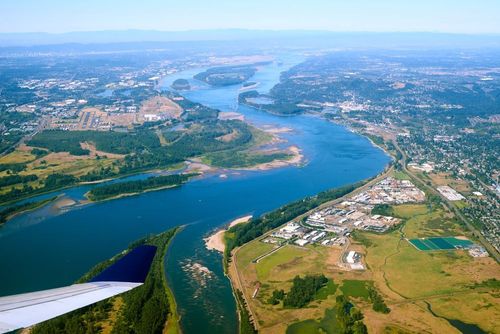 8 Best Hotels in Portland near Columbia River