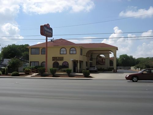 15 Best Hotels in San Antonio near Military Drive