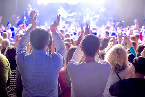 15 Best Hotels near Brandon Lake Concert in Portland 2025