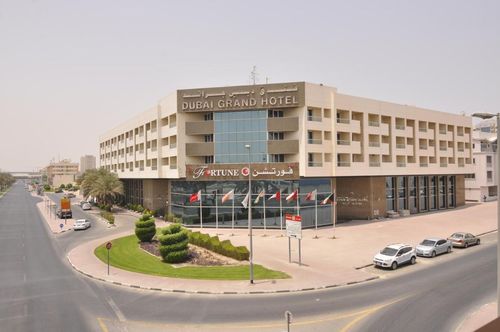 15 Top Hotels near Dubai Airport with Free Parking