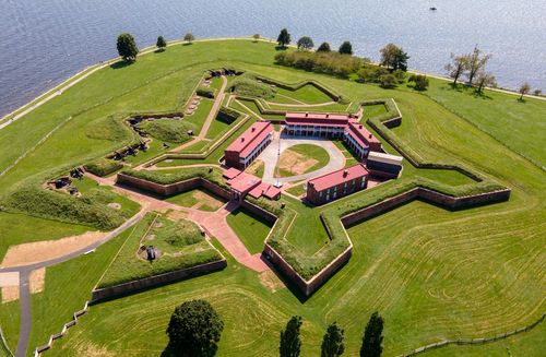 15 Top Hotels in Baltimore near Fort Mchenry