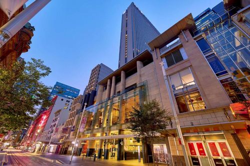 14 Best Hotels in Sydney near Hilton Sydney