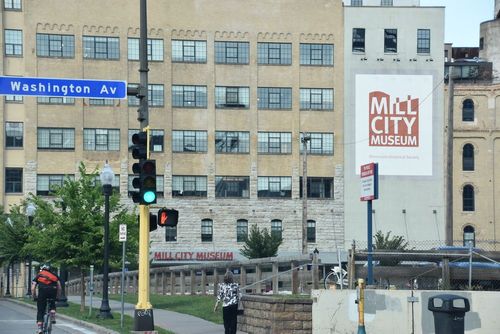 13 Best Hotels in Minneapolis near Mill City Museum