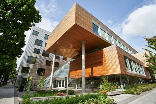 15 Best Hotels near Portland State University