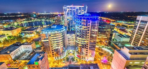 7 Best Hotels in Orlando near Orange Avenue