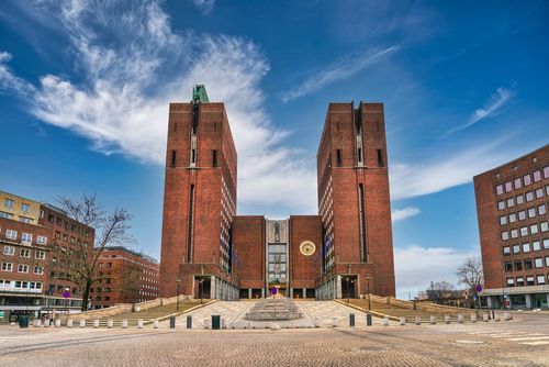 15 Best Hotels near Oslo City Hall