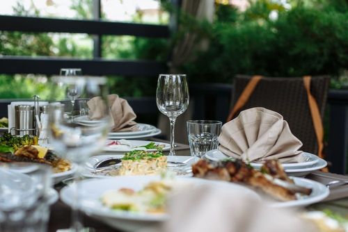 12 Top Hotels near La Petite Maison Dubai