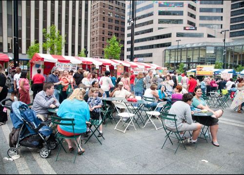 11 Best Hotels near Taste Of Cincinnati Festival