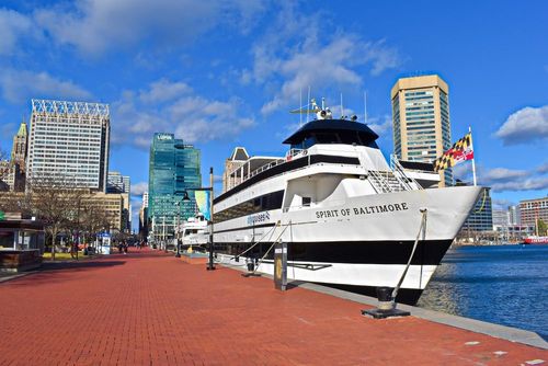 15 Best Hotels near Spirit of Baltimore