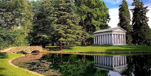 11 Top Hotels in Cincinnati near Spring Grove Cemetery