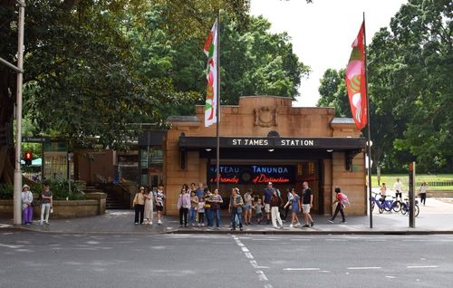 14 Top Hotels in Sydney near St James Station