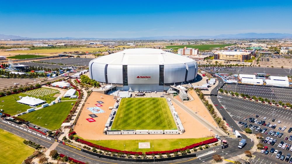11 Top Hotels in Phoenix near State Farm Stadium