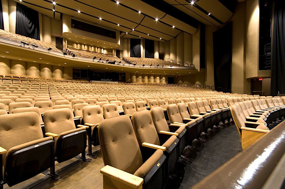 14 Best Hotels in Cleveland near Allen Theatre