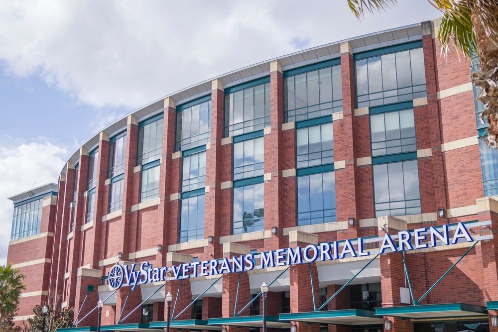 7 Top Hotels in Jacksonville near Veterans Memorial Arena 
