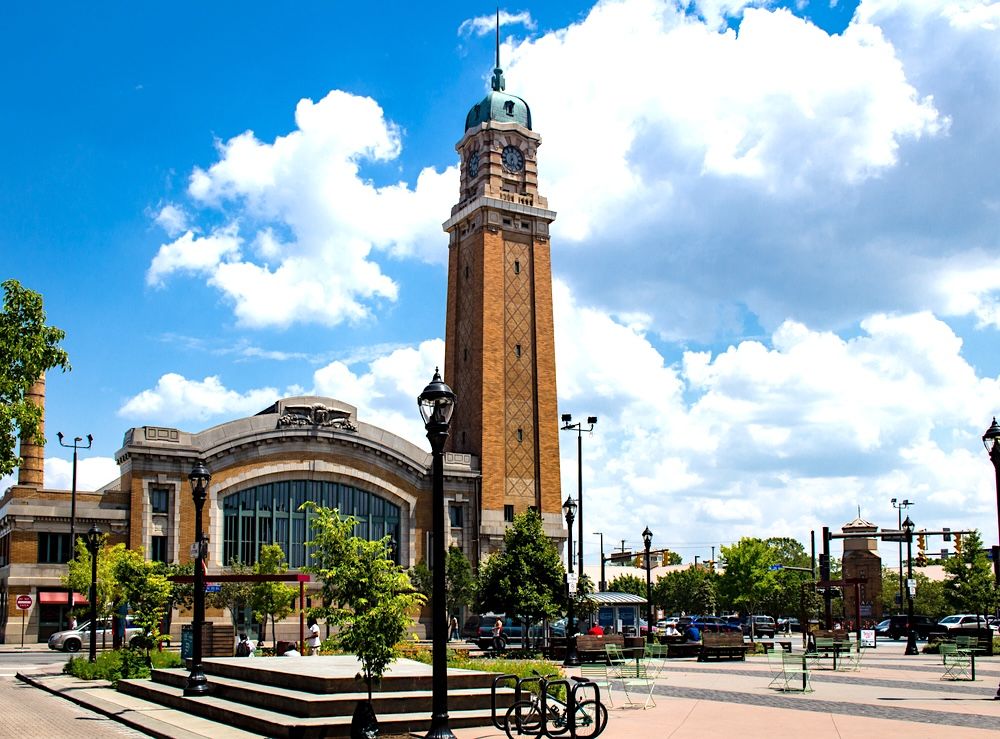 14 Top Hotels in Cleveland near West Side Market